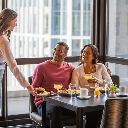 Voco Downtown - Riverwalk By Ihg Chicago
