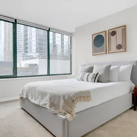 Apartment Streeterville 2br W Deck Gym Nr Park Chi-589