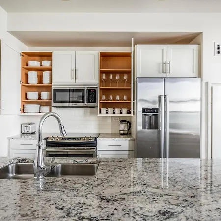 Streeterville 2br W Pool Roof Gym Nr Lakefront Chi-826 Apartment