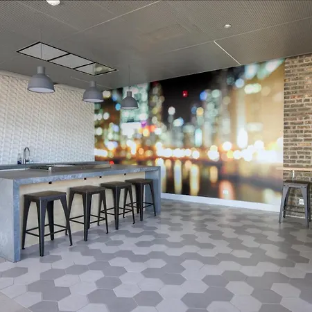 Apartment Lincoln Park 2br W Lounge Roof Gym Nr Depaul Chi-566