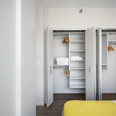 River N 2br W Gym Wd Bbq Pool Nr Mag Mile Chi-132 *
