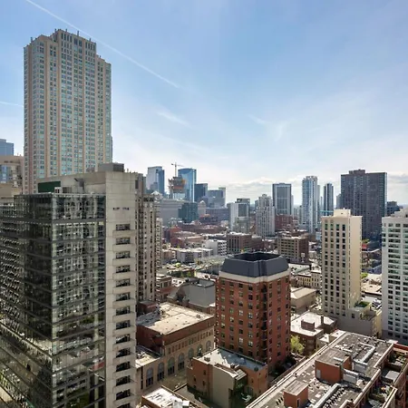 River N 2br W Gym Wd Bbq Pool Nr Mag Mile Chi-132 Apartment Chicago