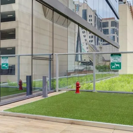 Apartment River N 2br W Gym Wd Bbq Pool Nr Mag Mile Chi-132 Chicago