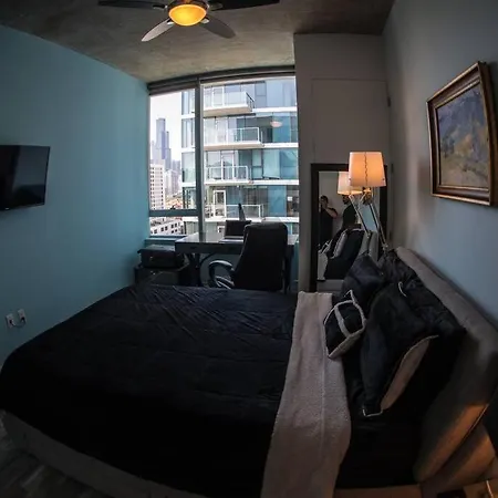 2 Bed 2 Bath Smart Loft In Prime Location