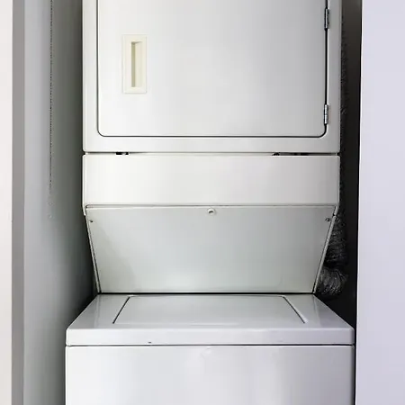 Kasa Magnificent Mile 4*