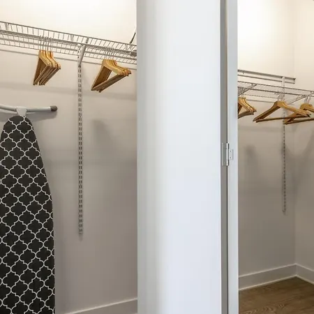 Apartment Loop W Gym Pool Nr Riverwalk Chi-240 *