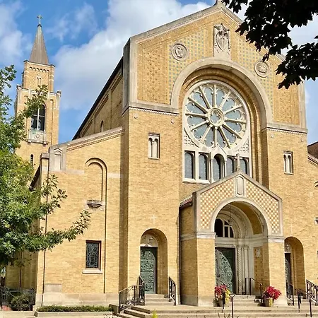 1f Cozy In Little Italy Near Downtown West Loop United Center Chicago