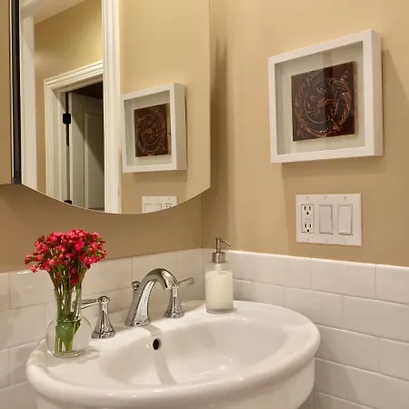 1f Cozy In Little Italy Near Downtown West Loop United Center