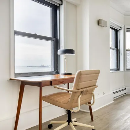 Gold Coast 2br W Doorman Gym 2 Blocks To L Chi-556 * Chicago