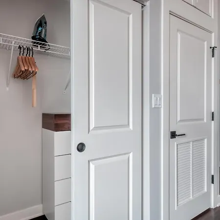 Lakeview 1br W Wd Nr Lakefront Chi-935