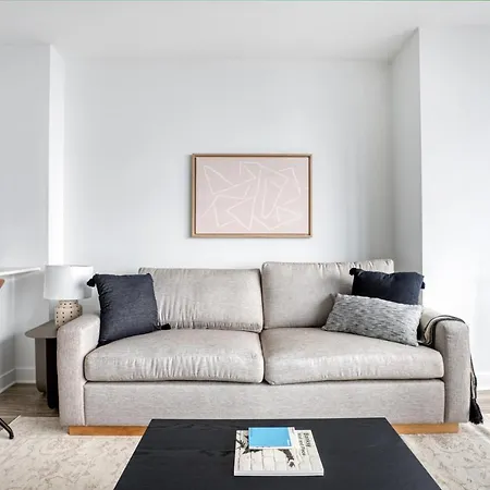 Apartment S Loop 1br W Pool Gym Roof 1 Block To L Chi-431 *