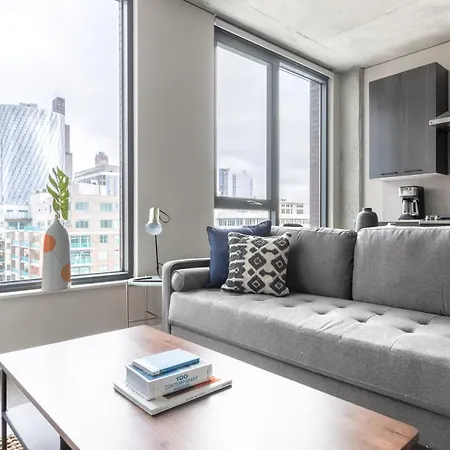 W Loop W Pool Gym Nr Restaurant Row Chi-264 Apartment *