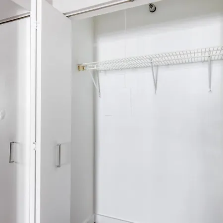 Streeterville 1br W Pool Deck Nr Park Chi-585