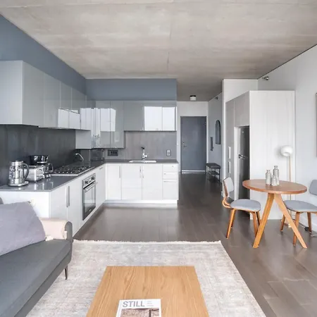 Near North 1br W Doorman Wd Gym Nr I-90 Chi-873 *