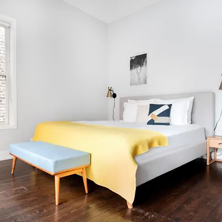 Apartment W Town 3br Nr Blue Line Wicker Park Chi-344 Chicago