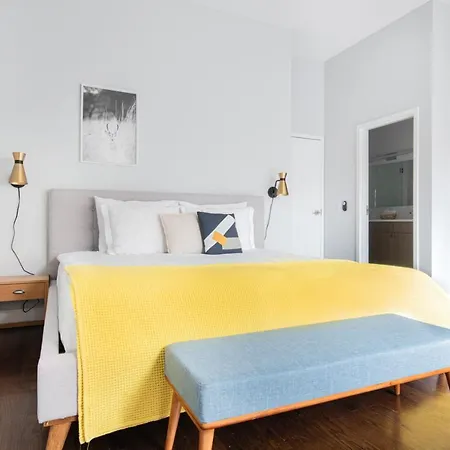 W Town 3br Nr Blue Line Wicker Park Chi-344