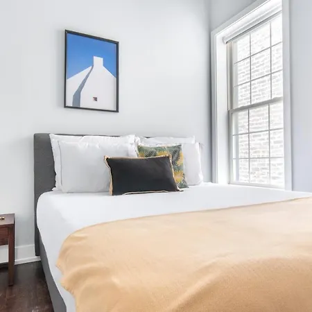 Apartment W Town 3br Nr Blue Line Wicker Park Chi-344 *