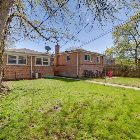 Near Navy Pier And Shedd Aquarium! Holiday home
