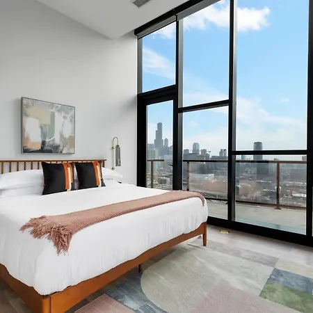 Avenir West Loop Penthouses With Iconic Views * Chicago