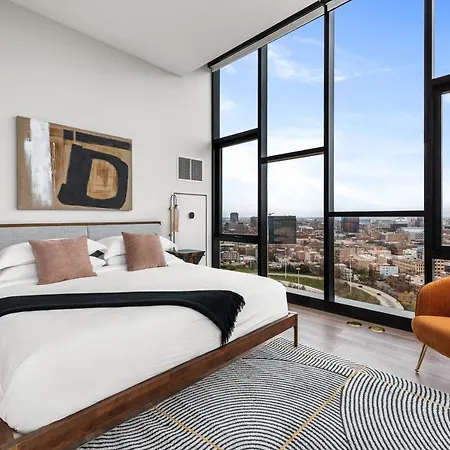 Avenir West Loop Penthouses With Iconic Views