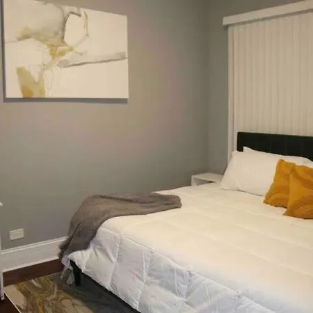 Apartment Upscale Westside Of *
