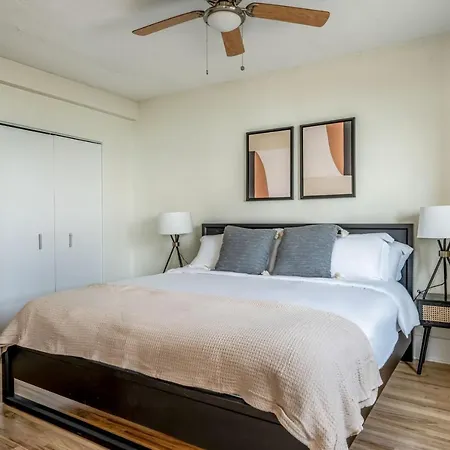 Gold Coast 1br W Doorman Gym Nr Mariano Park Chi-946 Apartment *