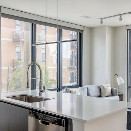 River West 2br W Gym Grills Rooftop Nr I-90 Chi-928 Chicago