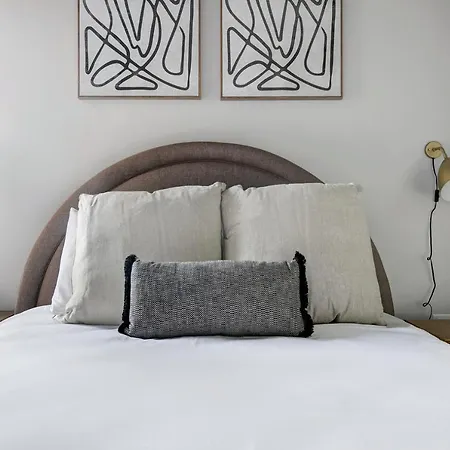 W Loop 2br W Gym Pool Lounge 2 Blocks From L Chi-489 * Chicago