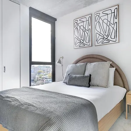Apartment W Loop 2br W Gym Pool Lounge 2 Blocks From L Chi-489