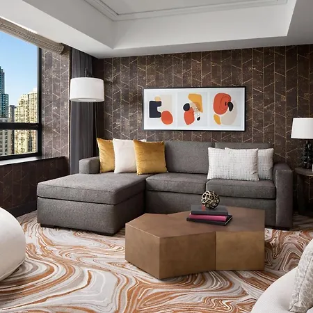 The Ritz-carlton, Hotel 5*