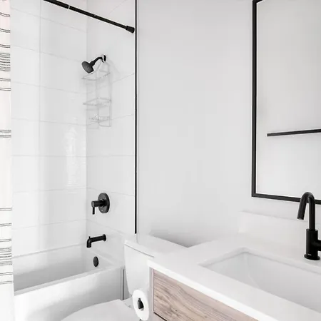 Apartment Bucktown 2br Nr I-90 Chi-844 *