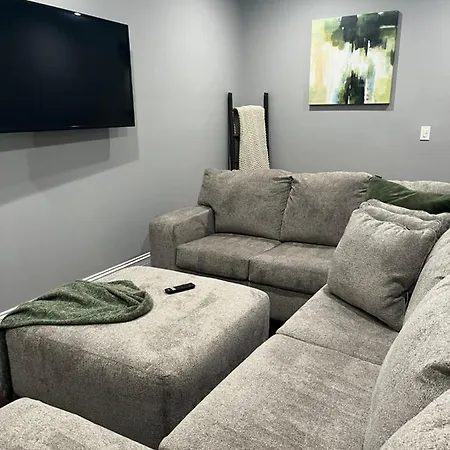 Upscale Westside Of Apartment