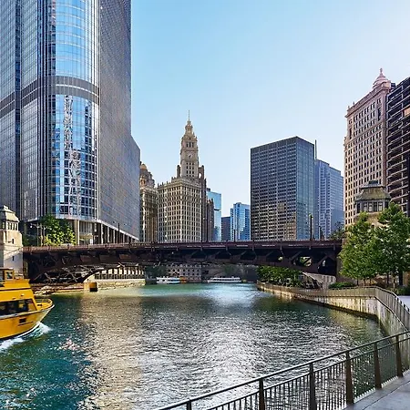 Hotel The Westin River North
