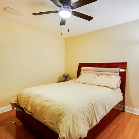 Apartment Pet-friendly Vacation Near Downtown