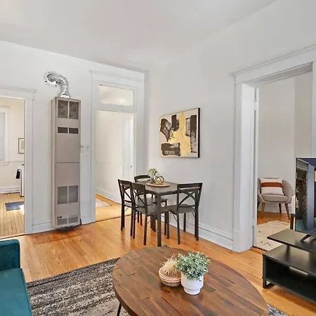 Apartment 2-bedroom Cozy In Prime Location - Clark 2 Chicago