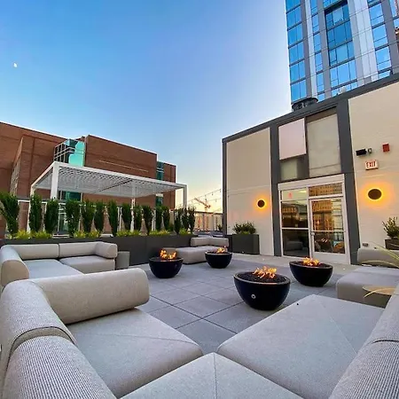 Apartment Gold Coast Luxury W/rooftop Pool & Gym Chicago