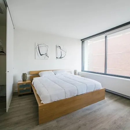 20th Floor Gold Coast Lux Apt W/ Pool And Gym Apartment *