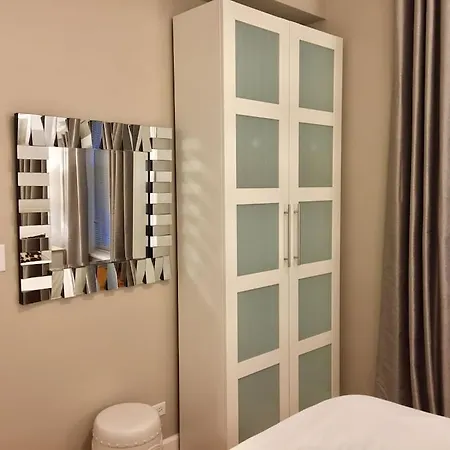 Apartment Bella On Taylor Street Chicago's Little Italy 1 Mile West The Loop & Uic Chicago