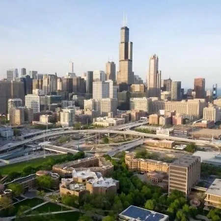Apartment Bella On Taylor Street Chicago's Little Italy 1 Mile West The Loop & Uic Chicago