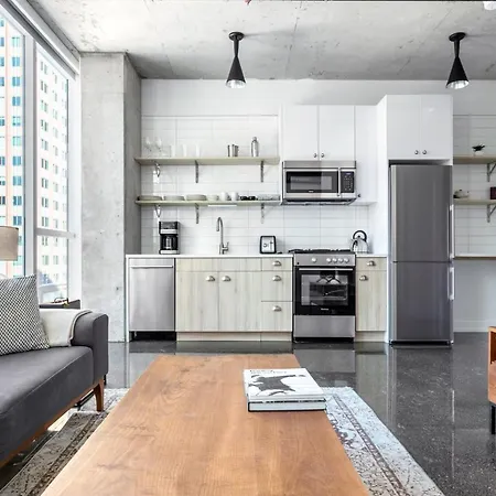 Apartment River N 1br W Gym Pool Nr L Stop Chi-358 Chicago