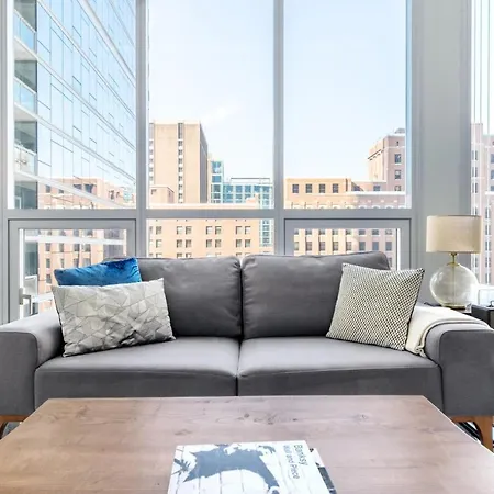 River N 1br W Gym Pool Nr L Stop Chi-358 Apartment Chicago