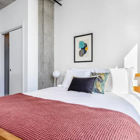 River N 1br W Gym Pool Nr L Stop Chi-358 Apartment *