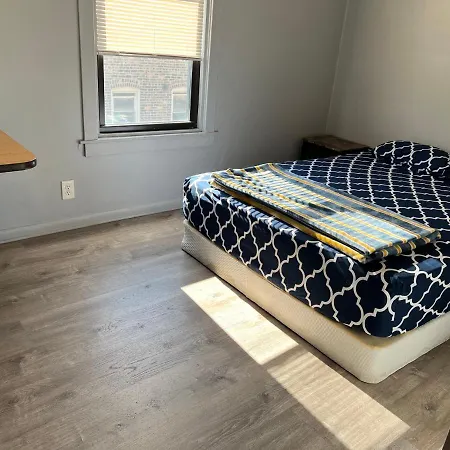 Ethan 3 Apartment