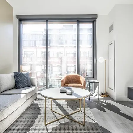 West Loop W Wd Gym Lounge Nr L Chi-773 Chicago