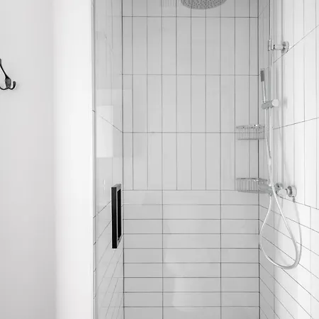 River N 1br W Gym Pool Nr L Stop Chi-363 Apartment *
