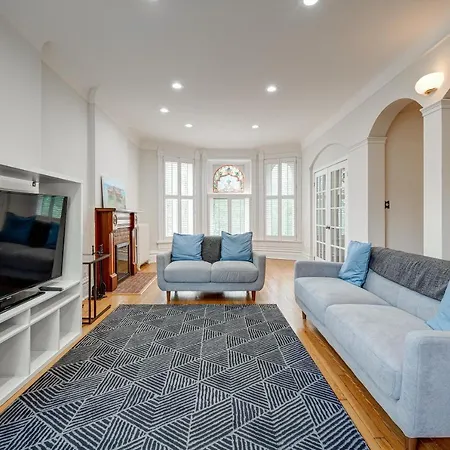 Apartment Free Parking And For All! Amazing 6 Bedroom In The Center Of It All! Apts Chicago