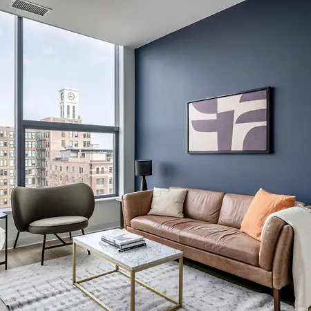 West Loop 2br W Theater Gym Nr Restaurant Row Chi-950 Apartment Chicago