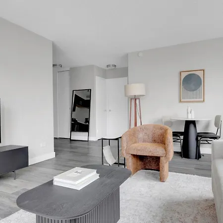 Apartment Edgewater 1br W Gym Deck Lounge 5 Blocks To L Chi-656 Chicago