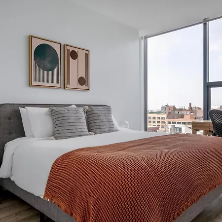 West Loop 2br W Theater Gym Nr Restaurant Row Chi-950 Chicago