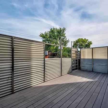 Apartment Free Parking And For All! Amazing 6 Bedroom In The Center Of It All! Apts Chicago